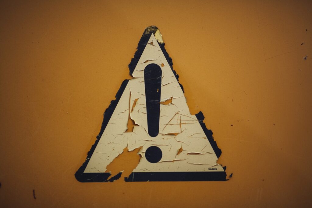 Avertissements et recommandations au sujet des investissements en cryptomonnaies